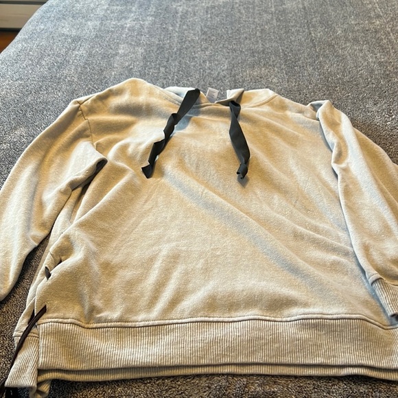 just be Sweaters - ❤️ grey hoodie with ties on the side